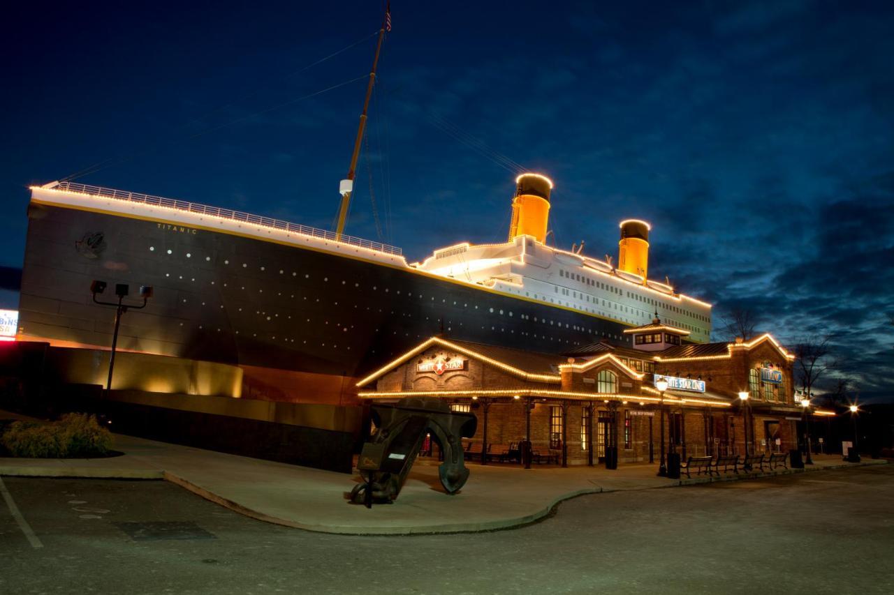 Вилла Amazing Grace-1089 Of Free Area Attraction Tickets For Each Paid Day!!! Севьервилл Экстерьер фото